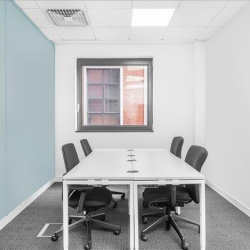 Serviced office to let in Belfast