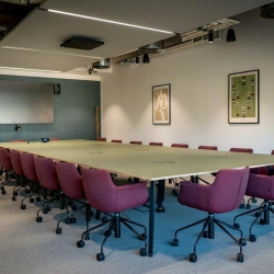Serviced office to lease in Reading