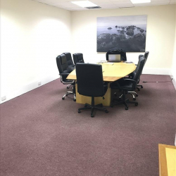 Executive office to rent in Crawley