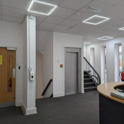 Executive suite to rent in Manchester