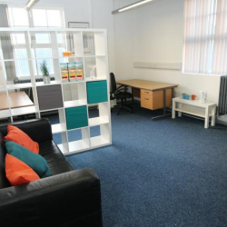 Executive office centres in central Willenhall