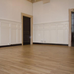 Office suites in central Salford