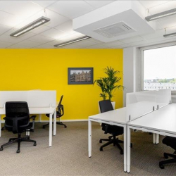 Grugaplatz 2-4, 5th floor executive offices