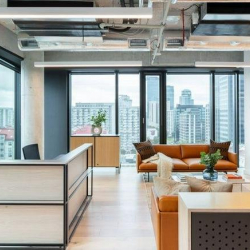 Executive offices to lease in Warsaw