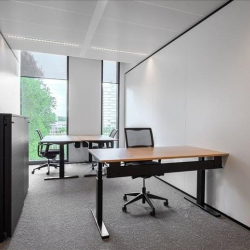 Office accomodations to lease in Amsterdam