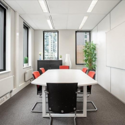 Hart van Brabantlaan 12-14, Het Laken executive office centres