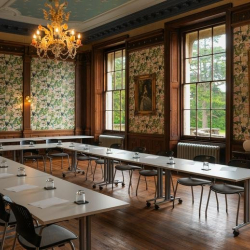 Hartham Lane, Hartham Park office suites