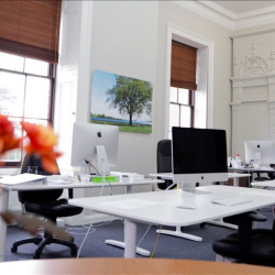 Serviced office to lease in Corsham