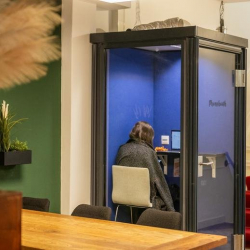 Office accomodations to rent in Amsterdam