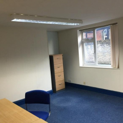 Office suites to hire in Glinton