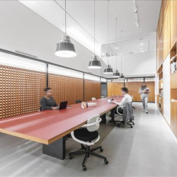 Offices at Hofplein 20