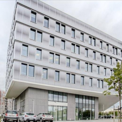 Office accomodations to rent in Warsaw