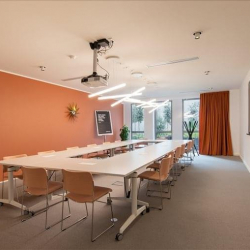 Serviced office to rent in Bordeaux