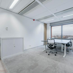 Offices at Kabelweg 57