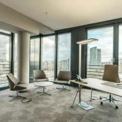 Serviced office centre to let in Dusseldorf