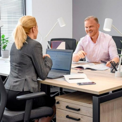 Serviced office centre to let in Warsaw