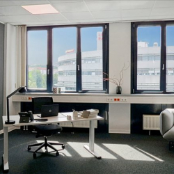 Offices at Karl-Marx-Strasse 1