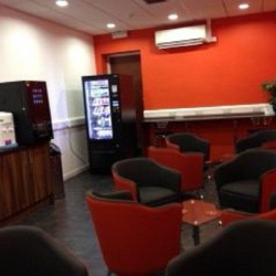 Kimpton Road, Hart House Business Centre