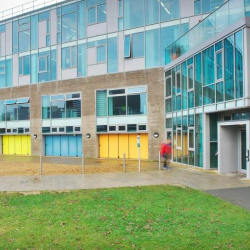 Executive office to let in Cambridge