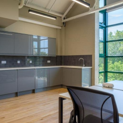 Exterior view of King's Road, Plaza 535