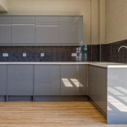 Offices at King's Road, Plaza 535