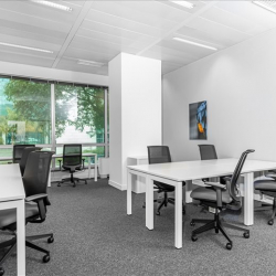 Office suites to rent in Oeiras
