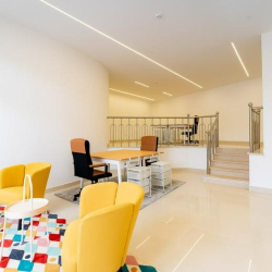 Exterior view of Largo Heróis da Naulila nº 16/17, Loja 22