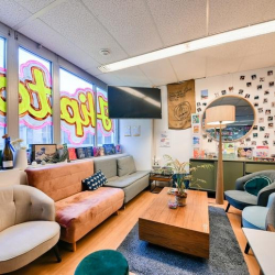 Exterior view of Le Britannia, 20 Boulevard Eugène Deruelle, Bâtiment C