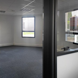 Les Carrés De L'Arc, Bâtiment A, Rond Point Du Canet serviced office centres