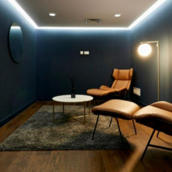 Serviced office to let in Manchester