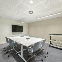 Offices at Line-Eid-Strasse 6+8, 4th and 5th Floor, Constantia Blue