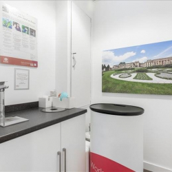 Executive suite to hire in Strensham