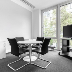 Marcel, Breuer, Straße 15, 1st floor