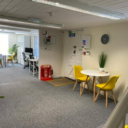 Serviced offices to let in Hythe