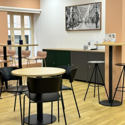 Exterior image of Marqués de Larios 4, Malaga Centro