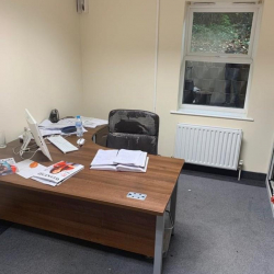 Serviced office centre to rent in Barnet