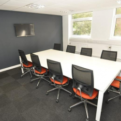 Serviced office to lease in Llanerch-y-Mor