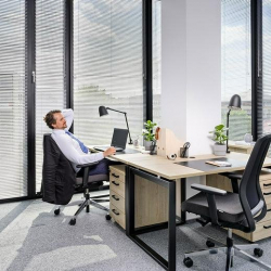 Offices at Neopark, Cybernetyki 10