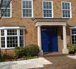 Executive offices to lease in Weybridge