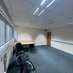 Serviced office to let in Blackburn