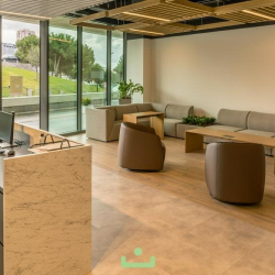 Office accomodations to lease in Istanbul