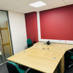 Executive office to lease in Coventry