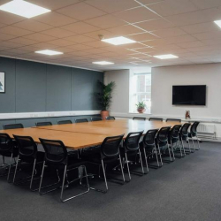 Serviced office centre to hire in Leeds