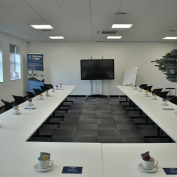 Office suites to lease in Widnes