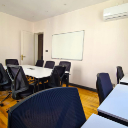 Office accommodation to rent in Istanbul