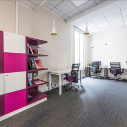 Office suite to hire in Paris