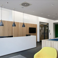 Ottenser Hauptstr. 2-6, GF, 2nd, 3rd, 4th floor, Entrance Hahnenkamp1