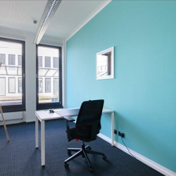 Exterior image of Ottenser Hauptstr. 2-6, GF, 2nd, 3rd, 4th floor, Entrance Hahnenkamp1