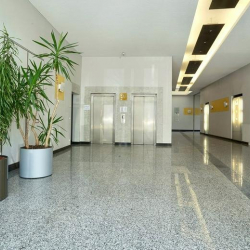 Interior of Otto-Hahn-Straße 36