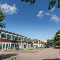 Serviced office to let in Oxford
